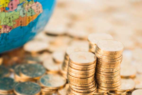 因“大空头”而出名的迈克尔·伯里披露了做空Palantir和英伟达的押注